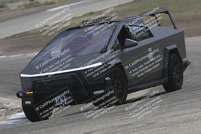 media/Oct-19-2025-Speed Ventures (Sun) [[a6e7fe67be]]/TC B/Session 3 (Off Ramp)/